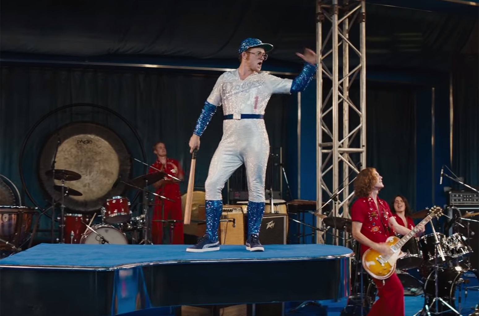 https://www.moviedash.com/wp-content/uploads/2019/02/Taron-Egerton-Rocketman-Trailer-screenshot-billboard-1548.jpg